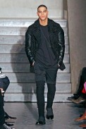 desfiles-givenchy-parisinvernomen2009rtw-107