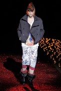 desfiles-jgalliano-parisinvernomen2009rtw-118