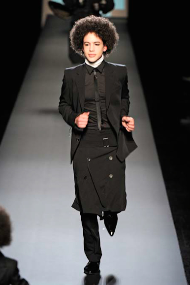 desfiles-jpgaultier-parisinvernomen2009rtw-101