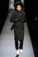 desfiles-jpgaultier-parisinvernomen2009rtw-102