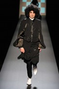 desfiles-jpgaultier-parisinvernomen2009rtw-103