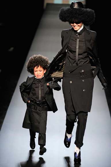 desfiles-jpgaultier-parisinvernomen2009rtw-104