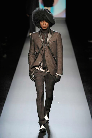 desfiles-jpgaultier-parisinvernomen2009rtw-112
