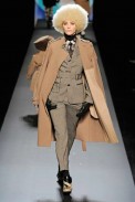desfiles-jpgaultier-parisinvernomen2009rtw-119