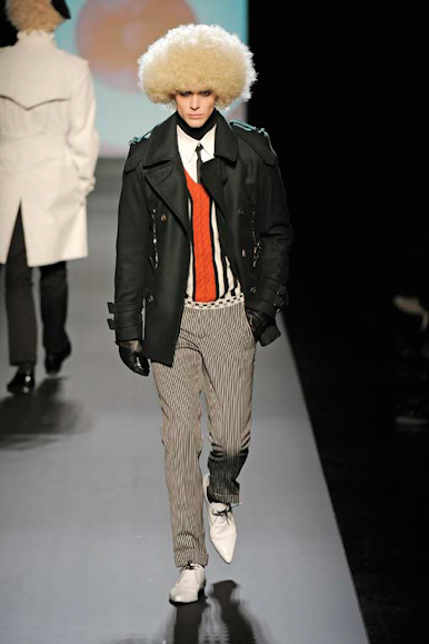 desfiles-jpgaultier-parisinvernomen2009rtw-128