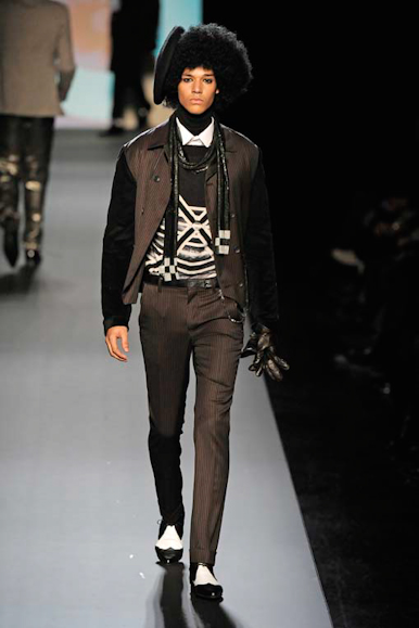 desfiles-jpgaultier-parisinvernomen2009rtw-134