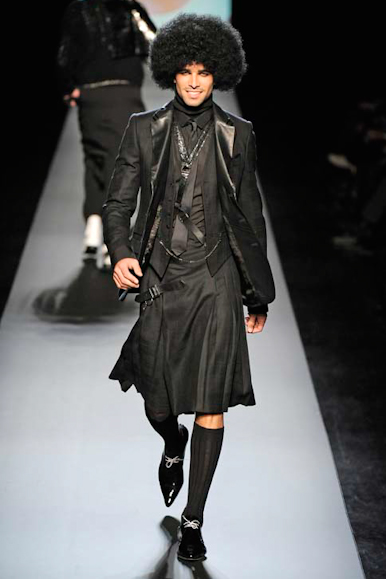 desfiles-jpgaultier-parisinvernomen2009rtw-138