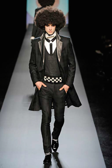 desfiles-jpgaultier-parisinvernomen2009rtw-142