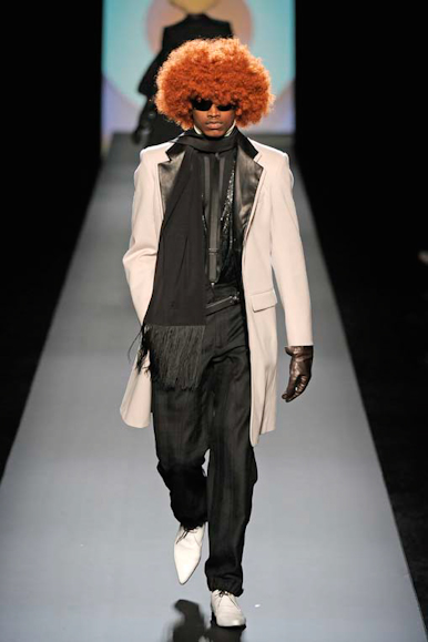 desfiles-jpgaultier-parisinvernomen2009rtw-146