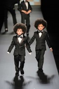 desfiles-jpgaultier-parisinvernomen2009rtw-151