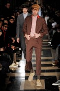 desfiles-jwatanabe-parisinvernomen2009rtw-120