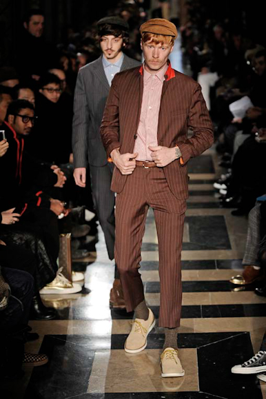 desfiles-jwatanabe-parisinvernomen2009rtw-120