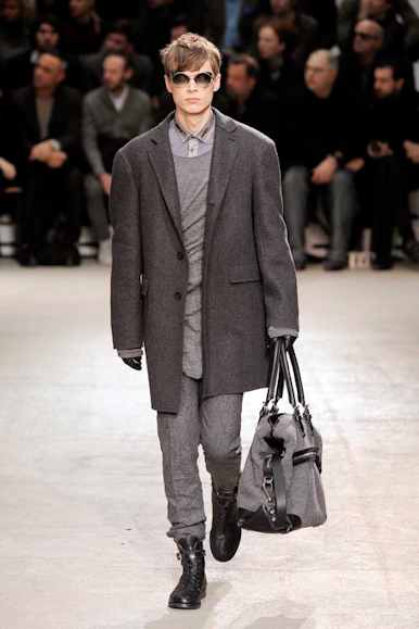 desfiles-kenzo-parisinvernomen2009rtw-117