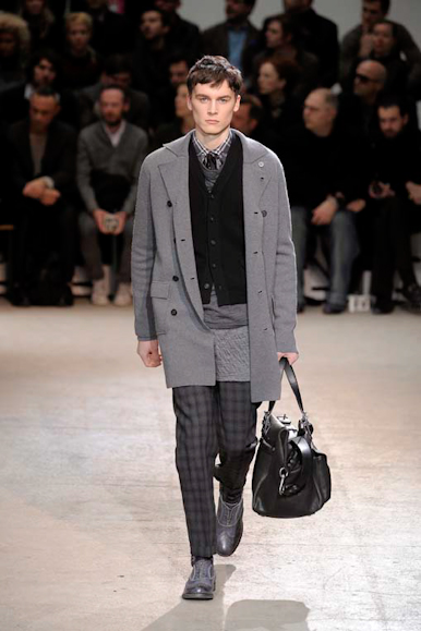 desfiles-kenzo-parisinvernomen2009rtw-119