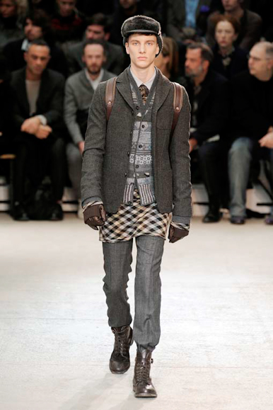 desfiles-kenzo-parisinvernomen2009rtw-124