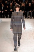 desfiles-kenzo-parisinvernomen2009rtw-128