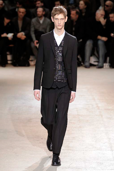 desfiles-kenzo-parisinvernomen2009rtw-137
