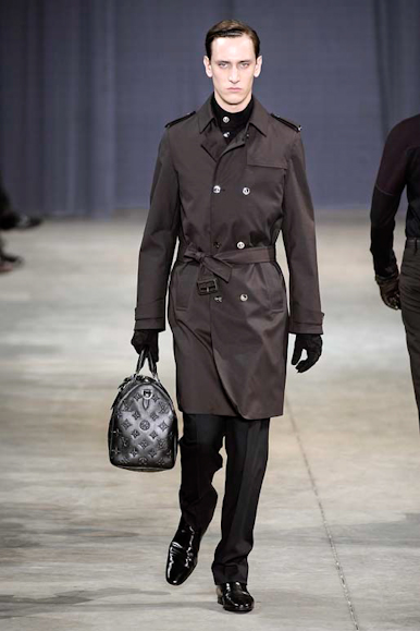 desfiles-lvuitton-parisinvernomen2009rtw-107