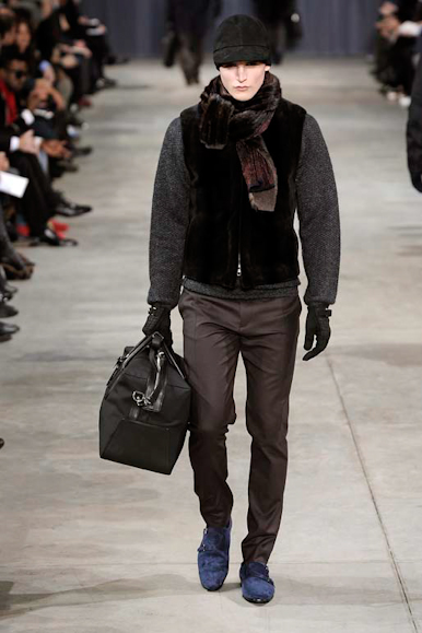 desfiles-lvuitton-parisinvernomen2009rtw-123