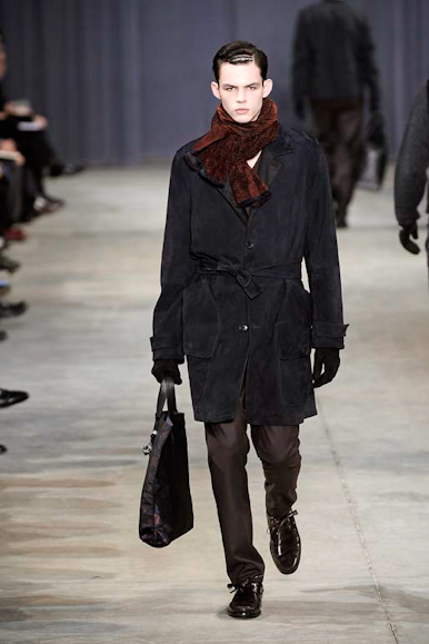 desfiles-lvuitton-parisinvernomen2009rtw-124