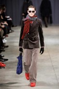 desfiles-lvuitton-parisinvernomen2009rtw-125