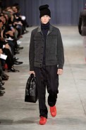 desfiles-lvuitton-parisinvernomen2009rtw-126