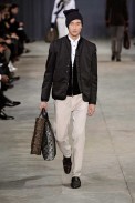 desfiles-lvuitton-parisinvernomen2009rtw-130