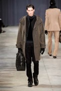 desfiles-lvuitton-parisinvernomen2009rtw-133