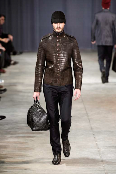 desfiles-lvuitton-parisinvernomen2009rtw-139