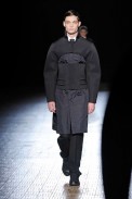 desfiles-rafsimons-parisinvernomen2009rtw-124