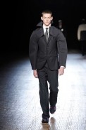desfiles-rafsimons-parisinvernomen2009rtw-125