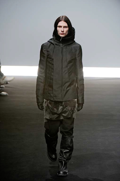 desfiles-rickowens-parisinvernomen2009rtw-101