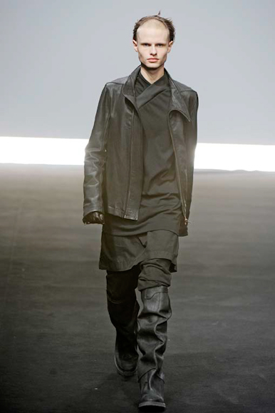desfiles-rickowens-parisinvernomen2009rtw-104