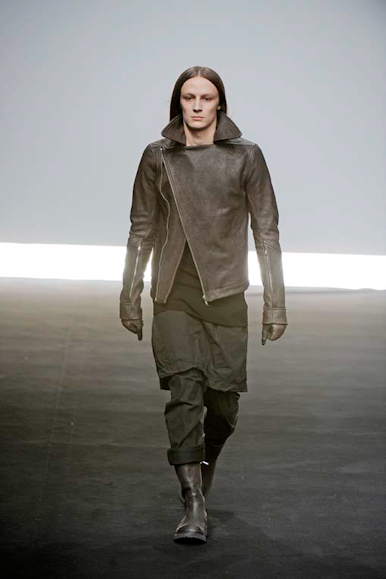 desfiles-rickowens-parisinvernomen2009rtw-105