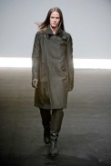 desfiles-rickowens-parisinvernomen2009rtw-119