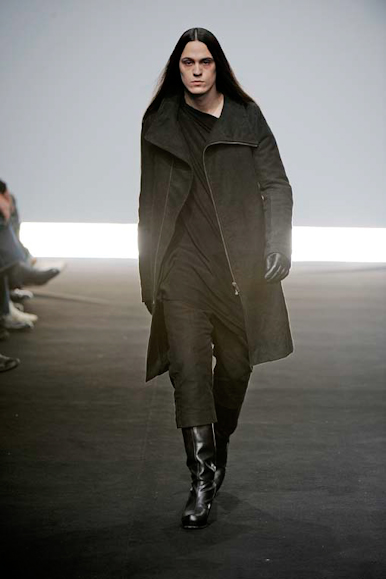 desfiles-rickowens-parisinvernomen2009rtw-121