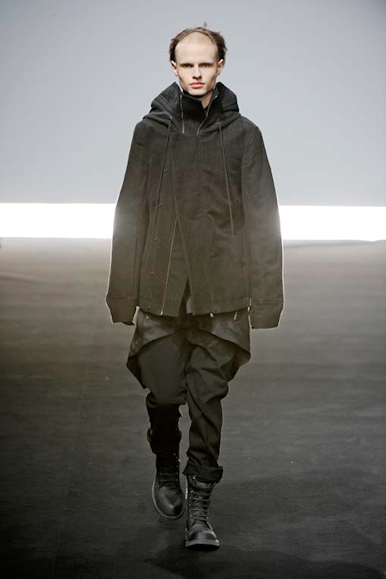 desfiles-rickowens-parisinvernomen2009rtw-125