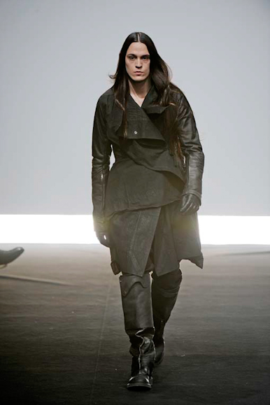 desfiles-rickowens-parisinvernomen2009rtw-145