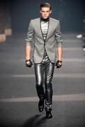 desfiles-tmugler-parisinvernomen2009rtw-103