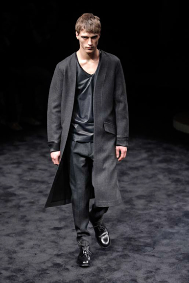 desfiles-prada-milaoinverno2009menrtw-104