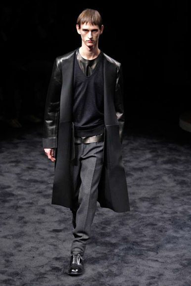 desfiles-prada-milaoinverno2009menrtw-107