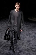 desfiles-prada-milaoinverno2009menrtw-111