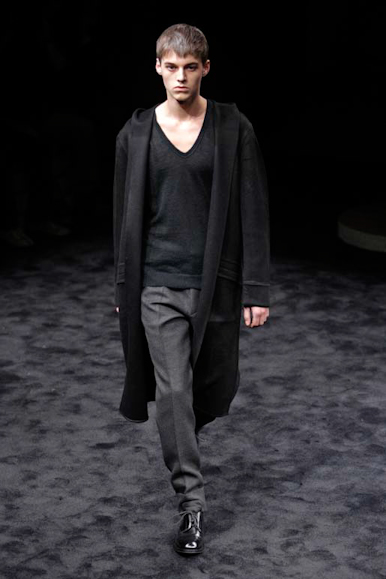 desfiles-prada-milaoinverno2009menrtw-113