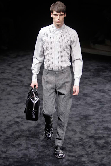 desfiles-prada-milaoinverno2009menrtw-114