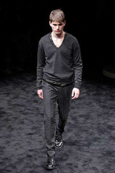 desfiles-prada-milaoinverno2009menrtw-121