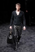 desfiles-prada-milaoinverno2009menrtw-129