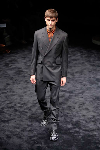 desfiles-prada-milaoinverno2009menrtw-130