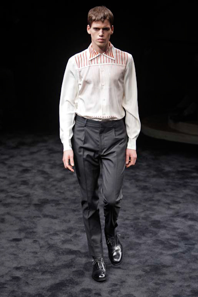 desfiles-prada-milaoinverno2009menrtw-132