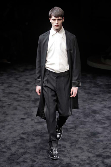 desfiles-prada-milaoinverno2009menrtw-139
