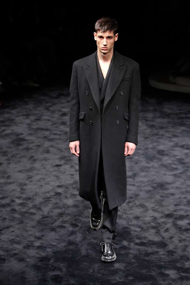 desfiles-prada-milaoinverno2009menrtw-140